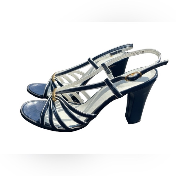Vintage Italian Golo Navy and White Strappy Slingback Heels, Size 8AA (Narrow) - Picture 2 of 8